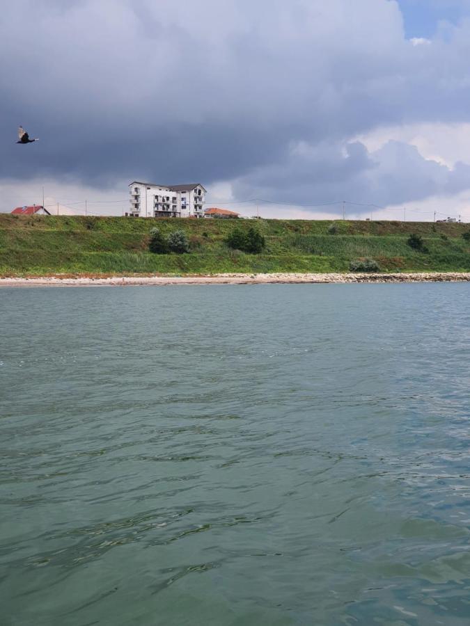 Готель Black Sea View Костінешть Екстер'єр фото